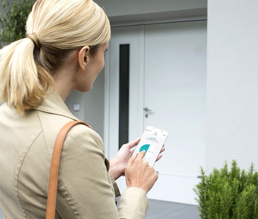 domotica finextra - casa intelligente - Serramenti in Lombardia