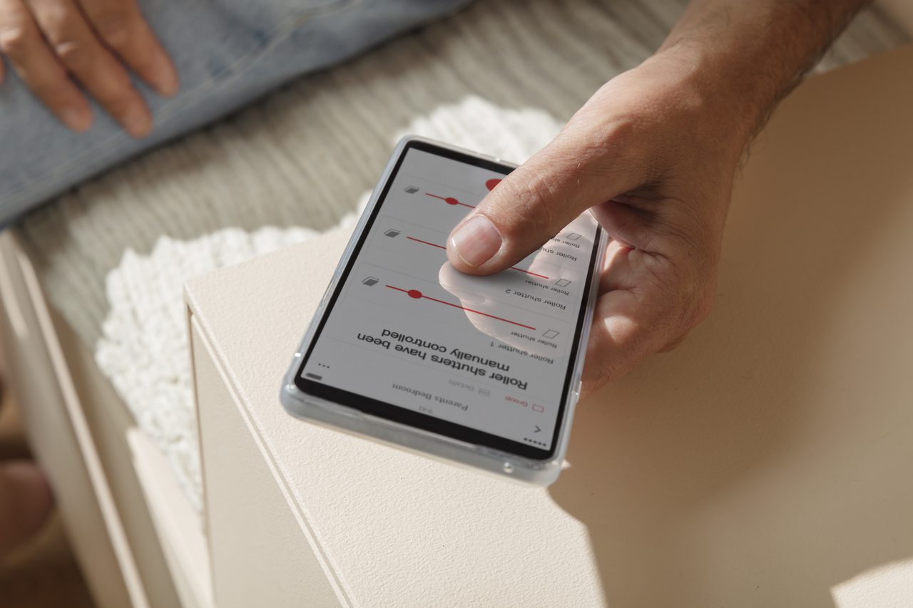 VELUX app control gratis Finextra
