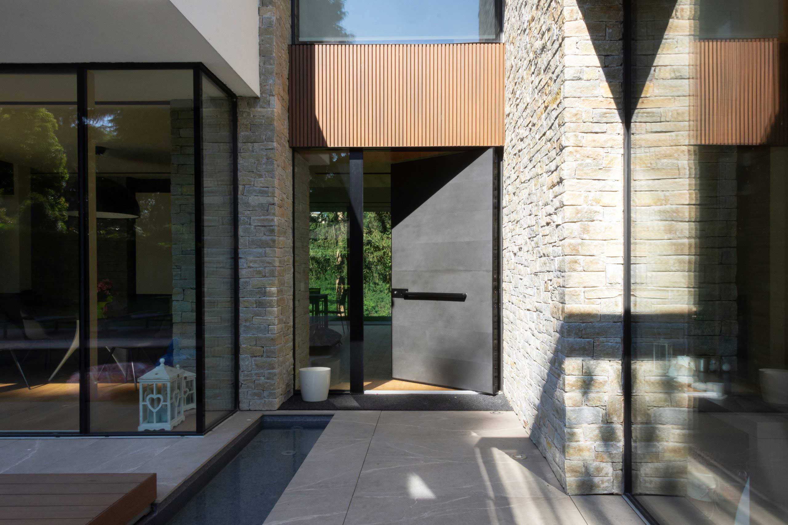 PORTE D'INGRESSO COMO BLINDATE E PORTONCINI